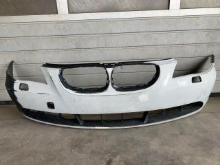 bontott BMW 5 E60 Első Lökhárító (Üresen)