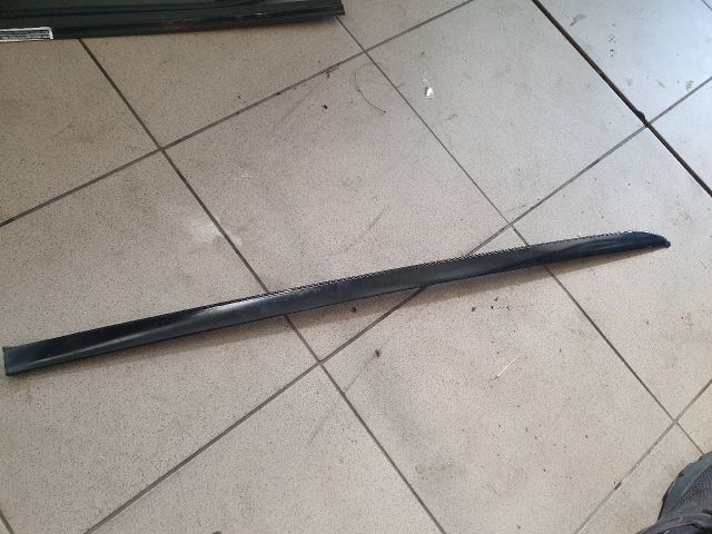 bontott BMW 5 E60 Első Szélvédő Jobb Díszléc