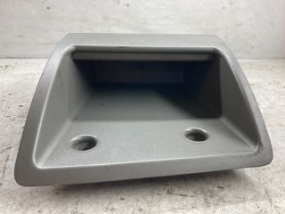 bontott BMW 5 E60 Első Tároló Rekesz