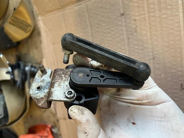 bontott BMW 5 E60 Első Xenon Szintszabályzó Jeladó