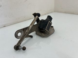 bontott BMW 5 E60 Első Xenon Szintszabályzó Jeladó