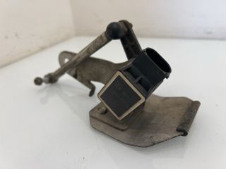 bontott BMW 5 E60 Első Xenon Szintszabályzó Jeladó