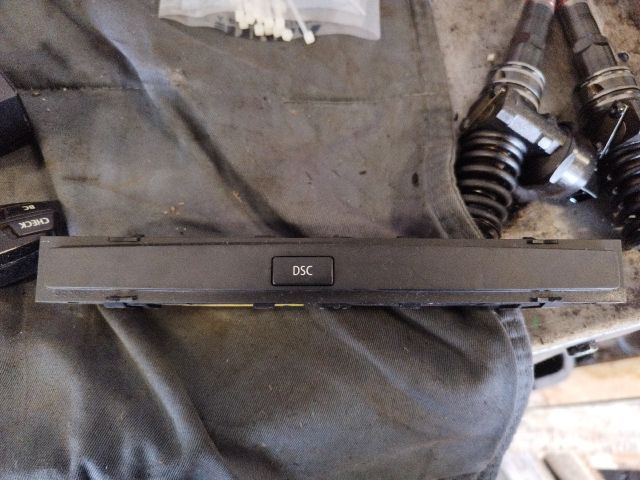 bontott BMW 5 E60 ESP Kapcsoló