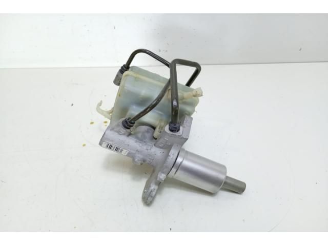 bontott BMW 5 E60 Fékfolyadék Tartály