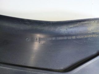 bontott BMW 5 E60 Felső Hűtőburkolat