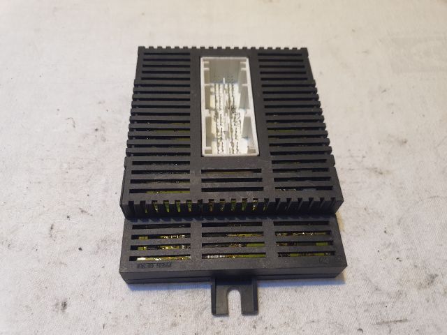 bontott BMW 5 E60 Fényszóró Elektronika