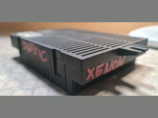 bontott BMW 5 E60 Fényszóró Elektronika