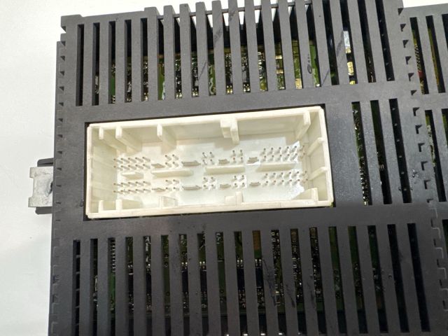 bontott BMW 5 E60 Fényszóró Elektronika