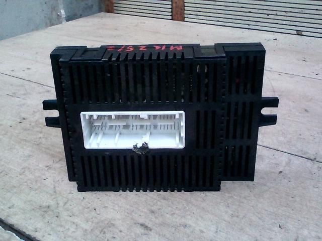 bontott BMW 5 E60 Fényszóró Elektronika