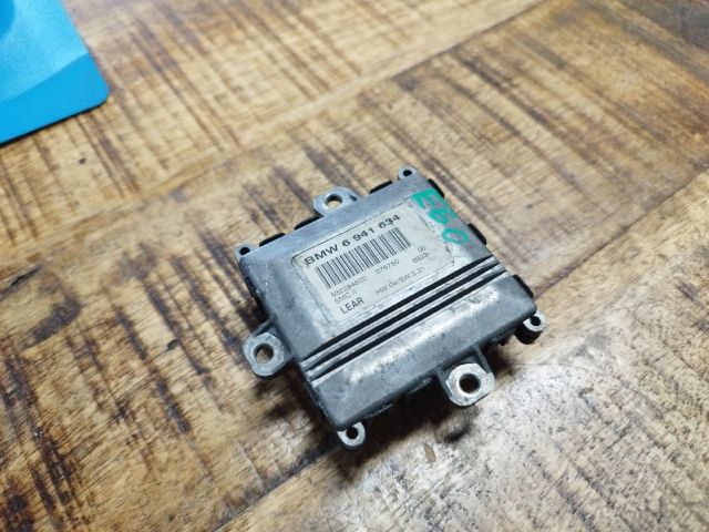 bontott BMW 5 E60 Fényszóró Elektronika