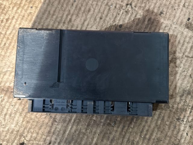 bontott BMW 5 E60 Fényszóró Elektronika