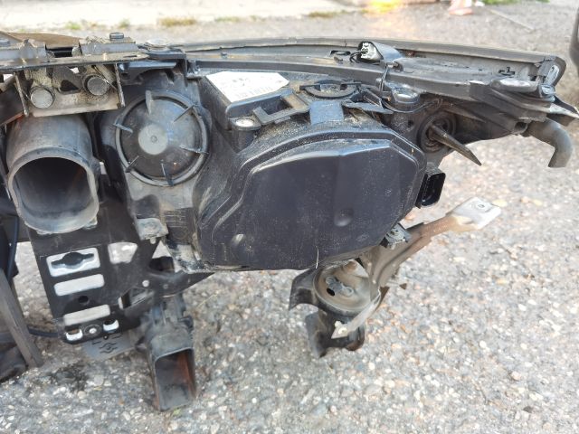 bontott BMW 5 E60 Fényszóró Pár