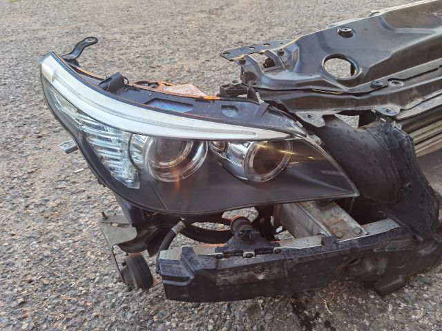 bontott BMW 5 E60 Fényszóró Pár