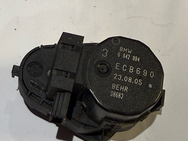 bontott BMW 5 E60 Fűtés Állító Motor