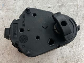 bontott BMW 5 E60 Fűtés Állító Motor