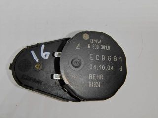 bontott BMW 5 E60 Fűtés Állító Motor