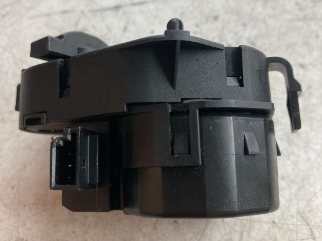 bontott BMW 5 E60 Fűtés Állító Motor