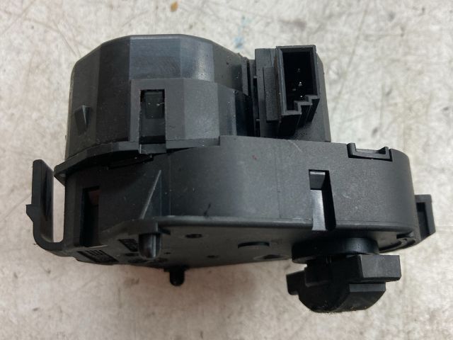 bontott BMW 5 E60 Fűtés Állító Motor