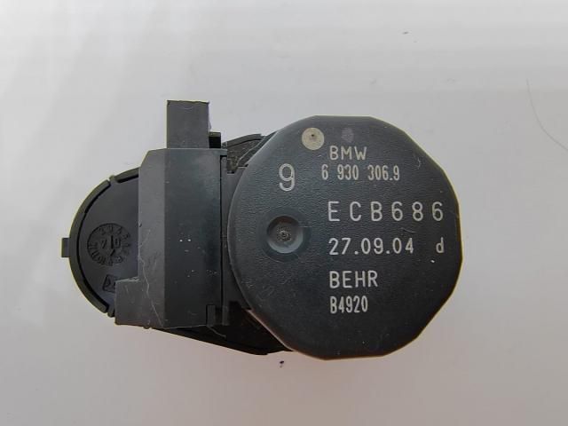 bontott BMW 5 E60 Fűtés Állító Motor