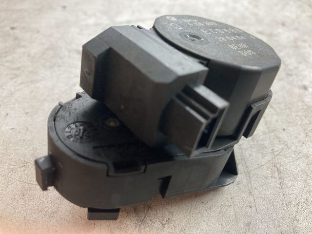 bontott BMW 5 E60 Fűtés Állító Motor