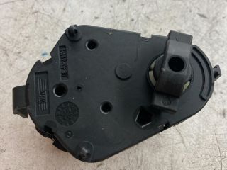 bontott BMW 5 E60 Fűtés Állító Motor