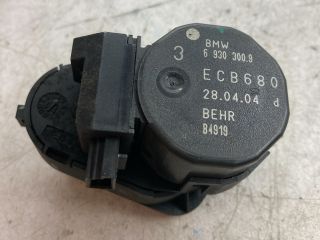 bontott BMW 5 E60 Fűtés Állító Motor