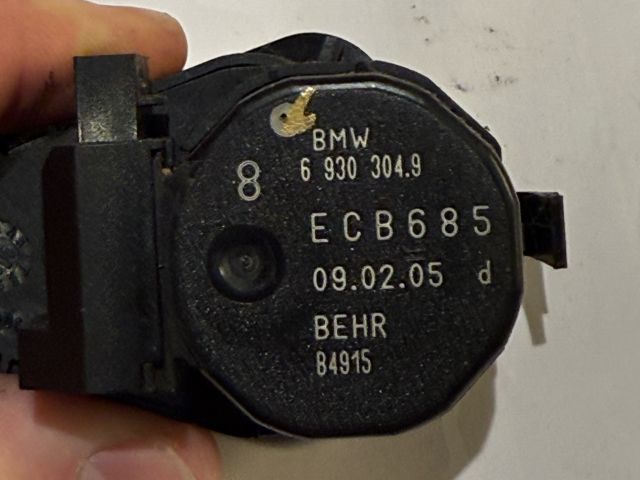 bontott BMW 5 E60 Fűtés Állító Motor