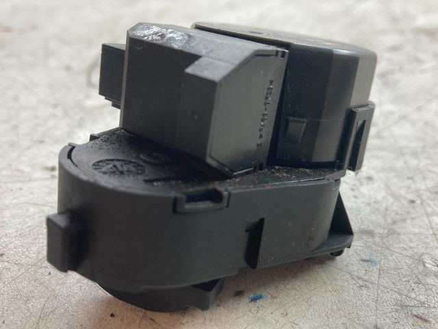 bontott BMW 5 E60 Fűtés Állító Motor