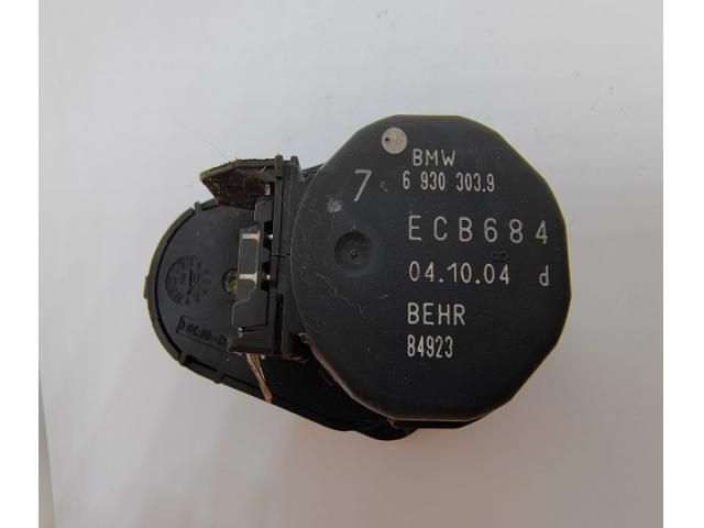 bontott BMW 5 E60 Fűtés Állító Motor