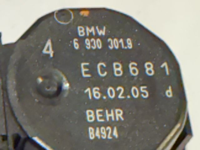 bontott BMW 5 E60 Fűtés Állító Motor