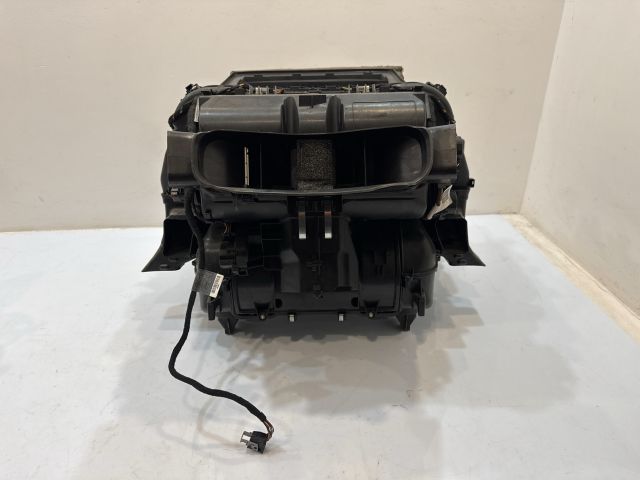 bontott BMW 5 E60 Fűtés Box