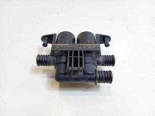 bontott BMW 5 E60 Fűtéscsap