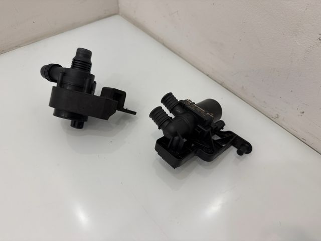 bontott BMW 5 E60 Fűtéscsap