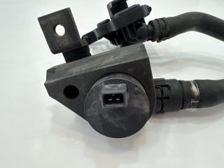 bontott BMW 5 E60 Fűtéscsap