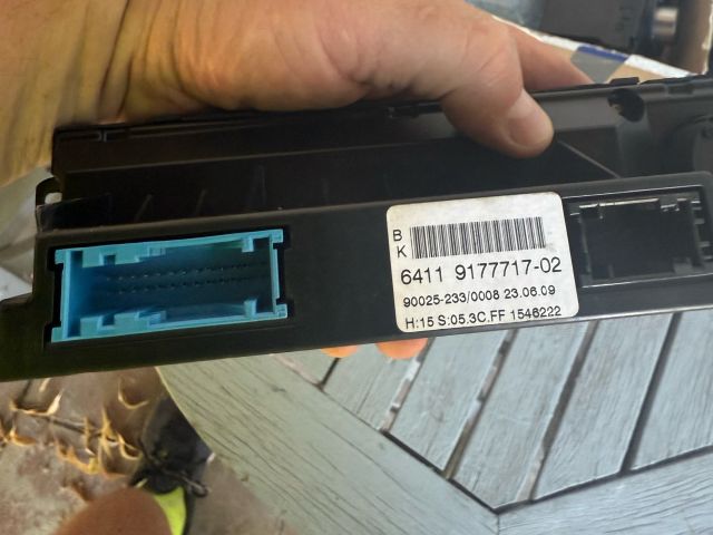 bontott BMW 5 E60 Fűtéskapcsoló (digit klímás)