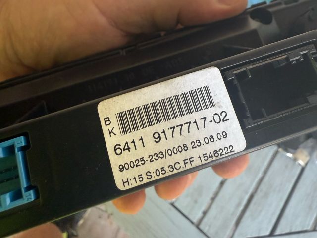 bontott BMW 5 E60 Fűtéskapcsoló (digit klímás)