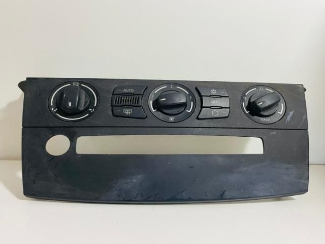 bontott BMW 5 E60 Fűtéskapcsoló (manuális klímás)