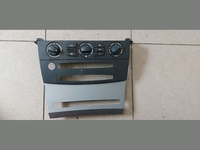 bontott BMW 5 E60 Fűtéskapcsoló (manuális klímás)