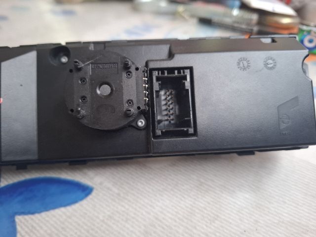 bontott BMW 5 E60 Fűtéskapcsoló