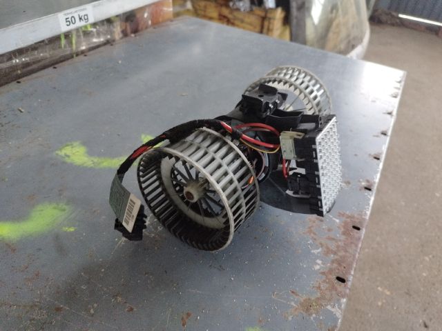 bontott BMW 5 E60 Fűtőmotor (Klímás)