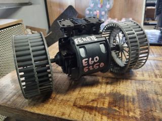 bontott BMW 5 E60 Fűtőmotor (Klímás)