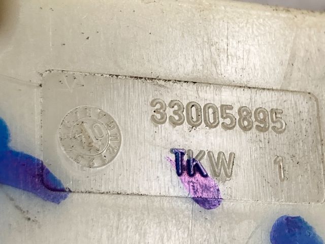 bontott BMW 5 E60 Hátsó középső Biztonsági Öv