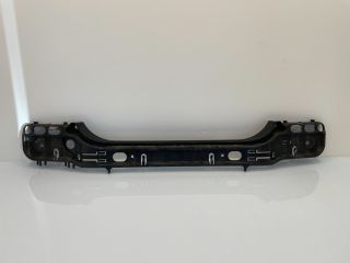 bontott BMW 5 E60 Hátsó középső Lökhárító Tartó (Műanyag)