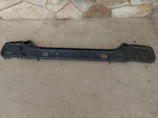 bontott BMW 5 E60 Hátsó középső Lökhárító Tartó (Műanyag)