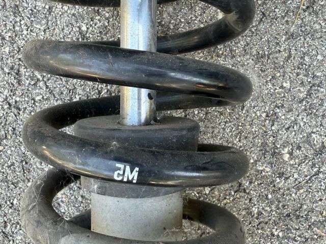 bontott BMW 5 E60 Hátsó Lengéscsillapító (Pozíciófüggetlen)