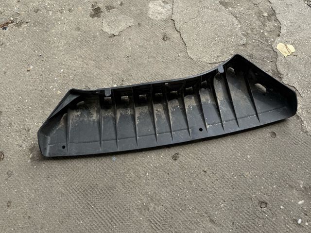 bontott BMW 5 E60 Hátsó Lökhárító Alsó (Műanyag)