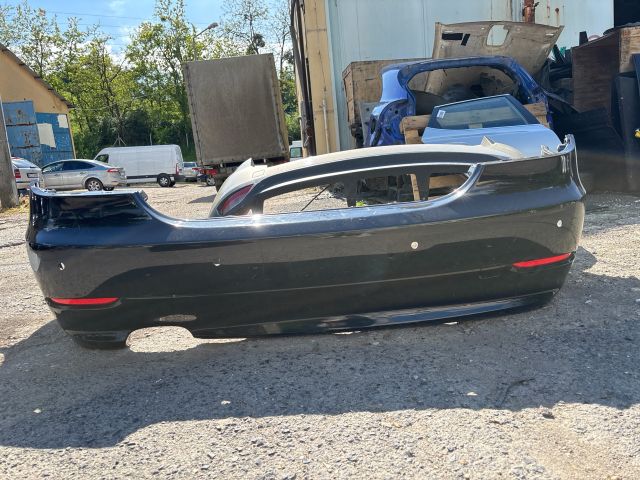 bontott BMW 5 E60 Hátsó Lökhárító (Részeivel)