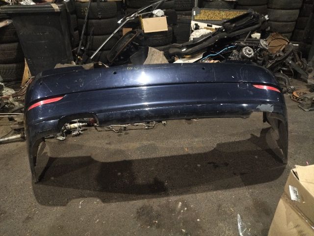 bontott BMW 5 E60 Hátsó Lökhárító (Részeivel)