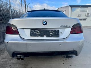 bontott BMW 5 E60 Hátsó Szélvédő Díszléc