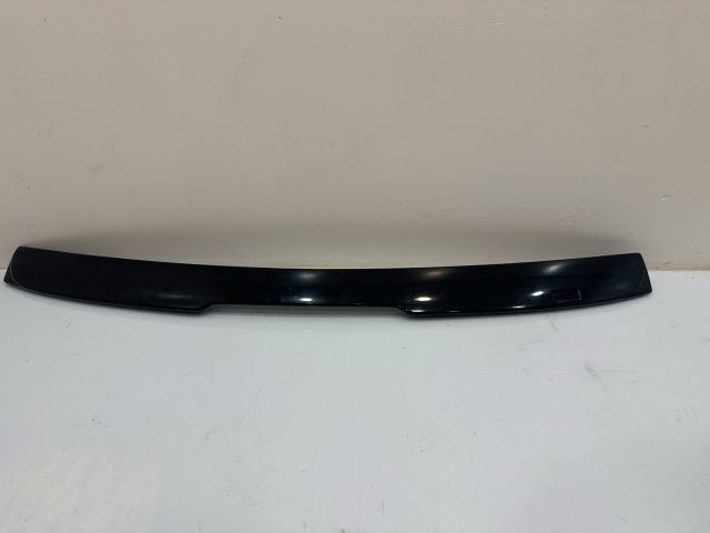 bontott BMW 5 E60 Hátsó Szélvédő Díszléc